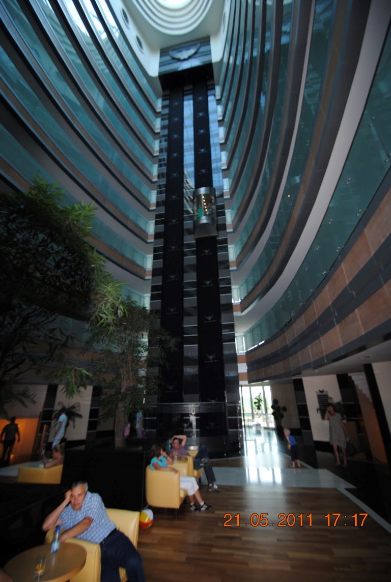 imagini hotel ROYAL WINGS LARA